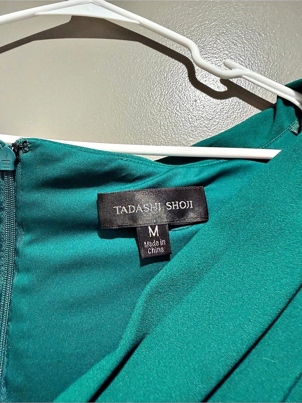 Tadashi Shoji Draped Midi Dress in Green Size Medium - Picture 5 of 5